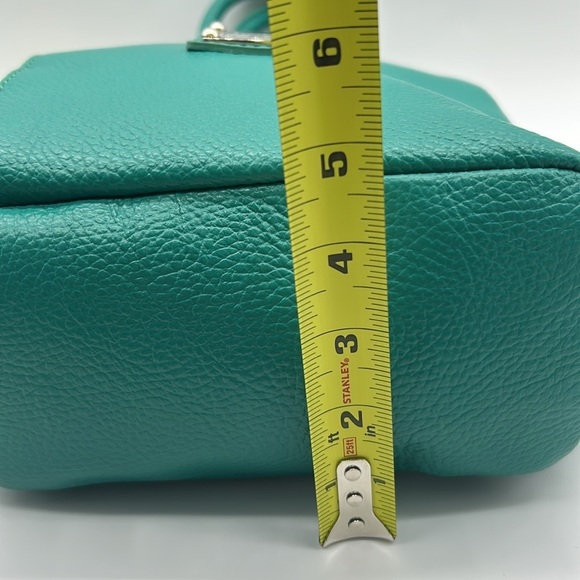 2188- Valentina Women’s Backpack Made In Italy NWT - Picture 9 of 13